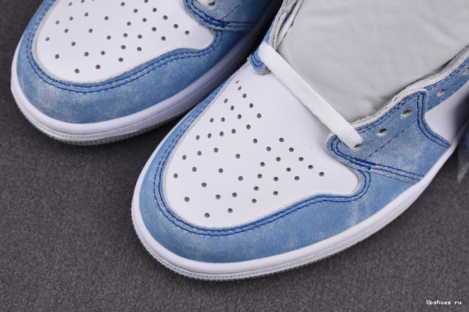 555088-402 Jordan  High Retro Air 1 Royal OG Hyper 0125